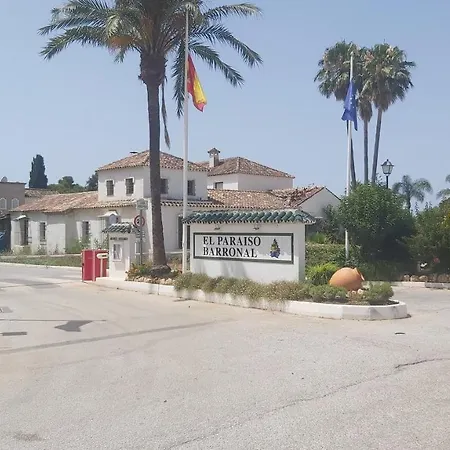 Del Parque Flats Paraiso Estepona