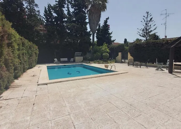 Del Parque Flats Paraiso Estepona