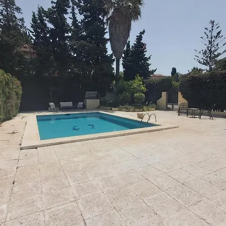 Del Parque Flats Paraiso Estepona