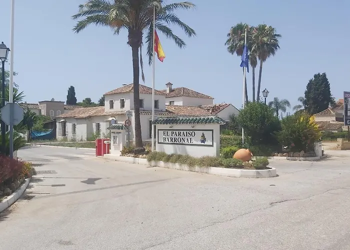 Del Parque Flats Paraiso Estepona