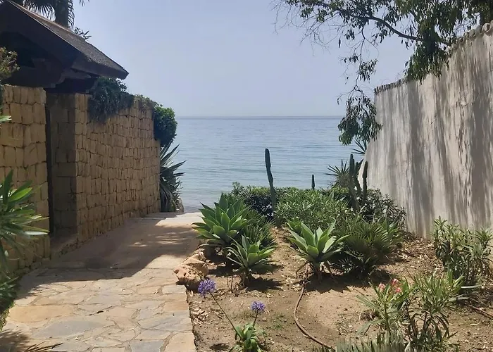 Del Parque Flats Paraiso *