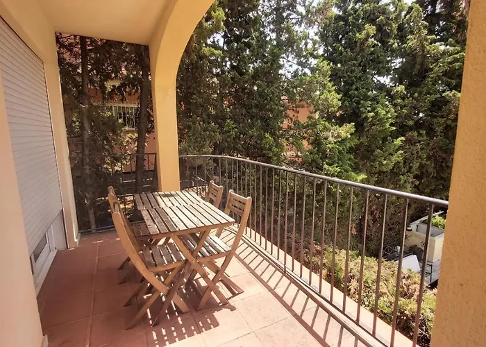 Del Parque Flats Paraiso